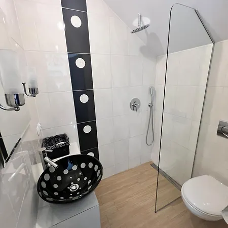 Angelika Guest house