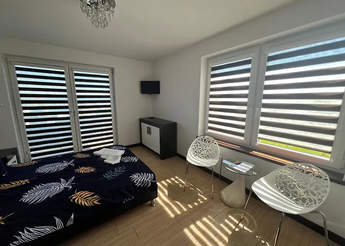 Angelika 招待所 斯瓦热沃