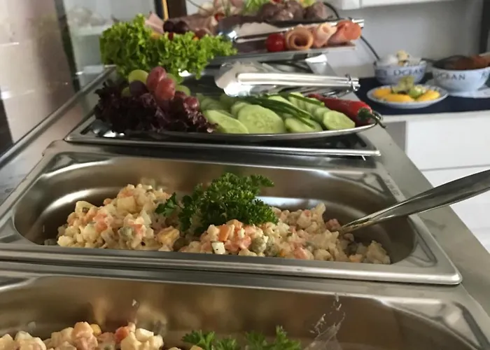 Angelika 招待所 4*